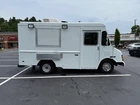 2002 Workhorse P42 Ice Cream Truck – Soft Serve • Generator • Sink • A/C – Ready - Image 3