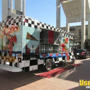 Freightliner MT-45 Food Truck / Mobile Kitchen / Catering Biz -Spacious + Loaded