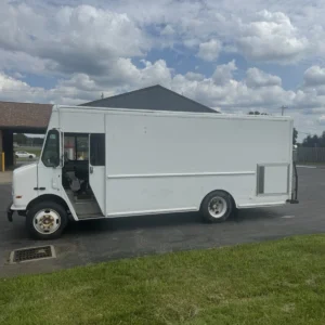 2003 International H 1000 Food Truck