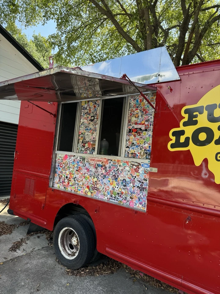 Used food truck for sale ford E350, Cummins Generator, Ansul Fire System